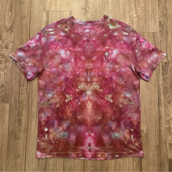 💐NEW💐 CUSTOM NIKE TIE DYE MEN’S TEE - Picture 8 of 8